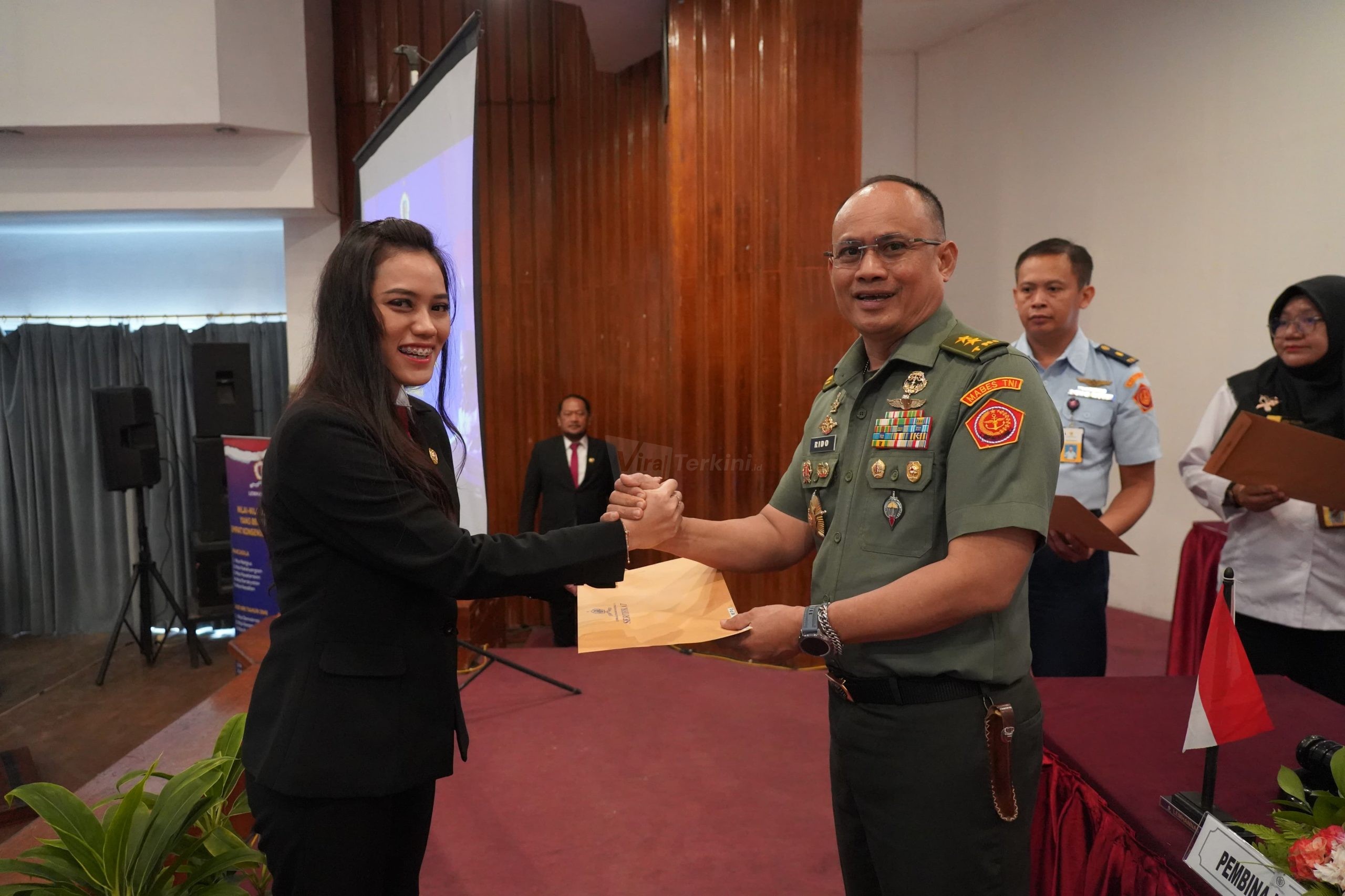 Miranti Nur Anggrahini lulus Lemhannas PPNK, menekankan kerja sama timbal balik dalam masyarakat 5.0 – era virus terbaru Indonesia