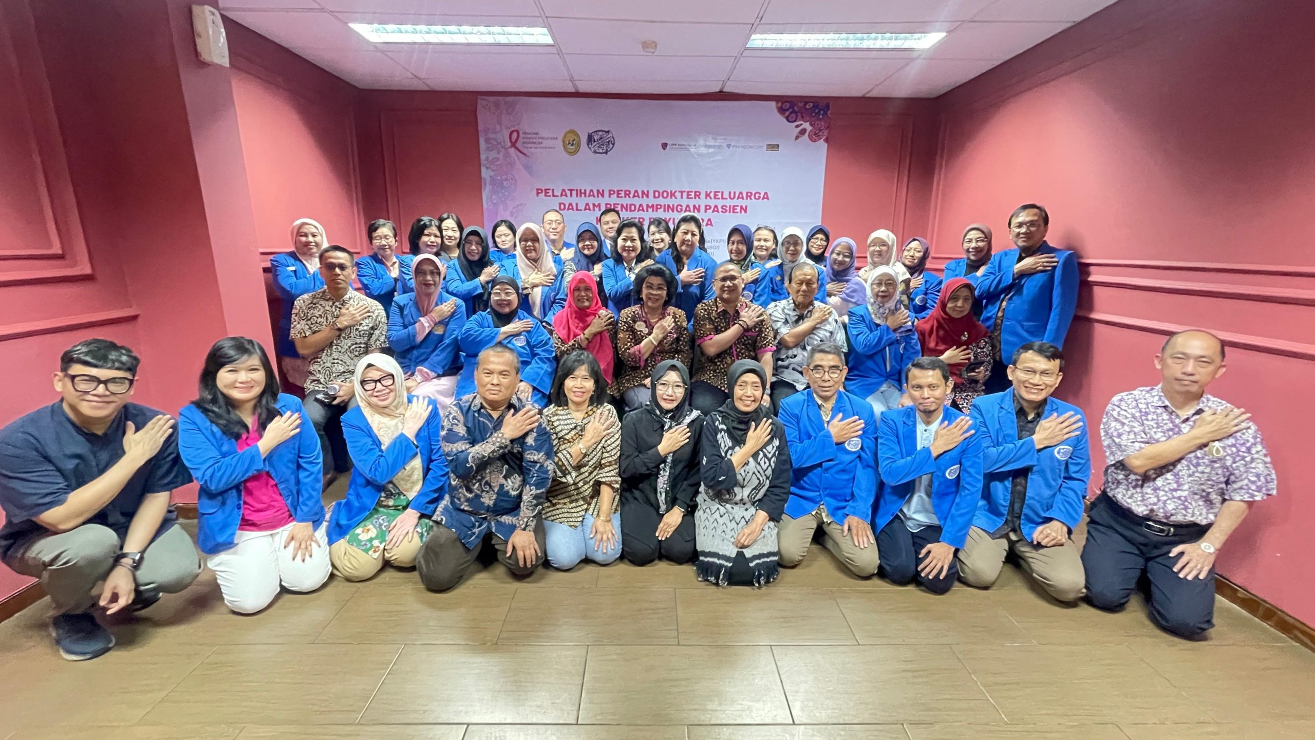 Kerjasama YKPI dari Peraboi dan PDKI mengadakan pelatihan berjudul Peran Dokter Keluarga dalam Bantuan Pasien Kanker Payudara – Viral Indonesia Terbaru