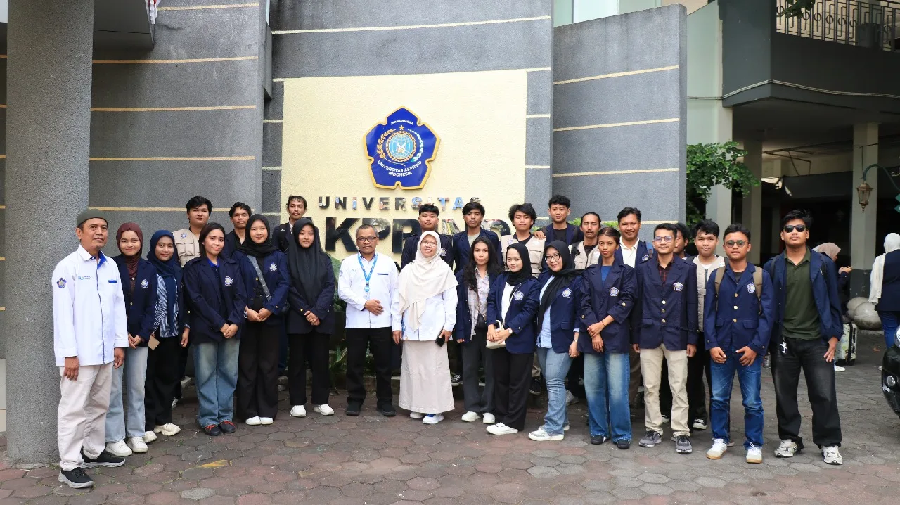 AKPRIND University Door KKN-PMM Siswa ke Tuksono untuk memperkuat makanan dan peternakan hewan