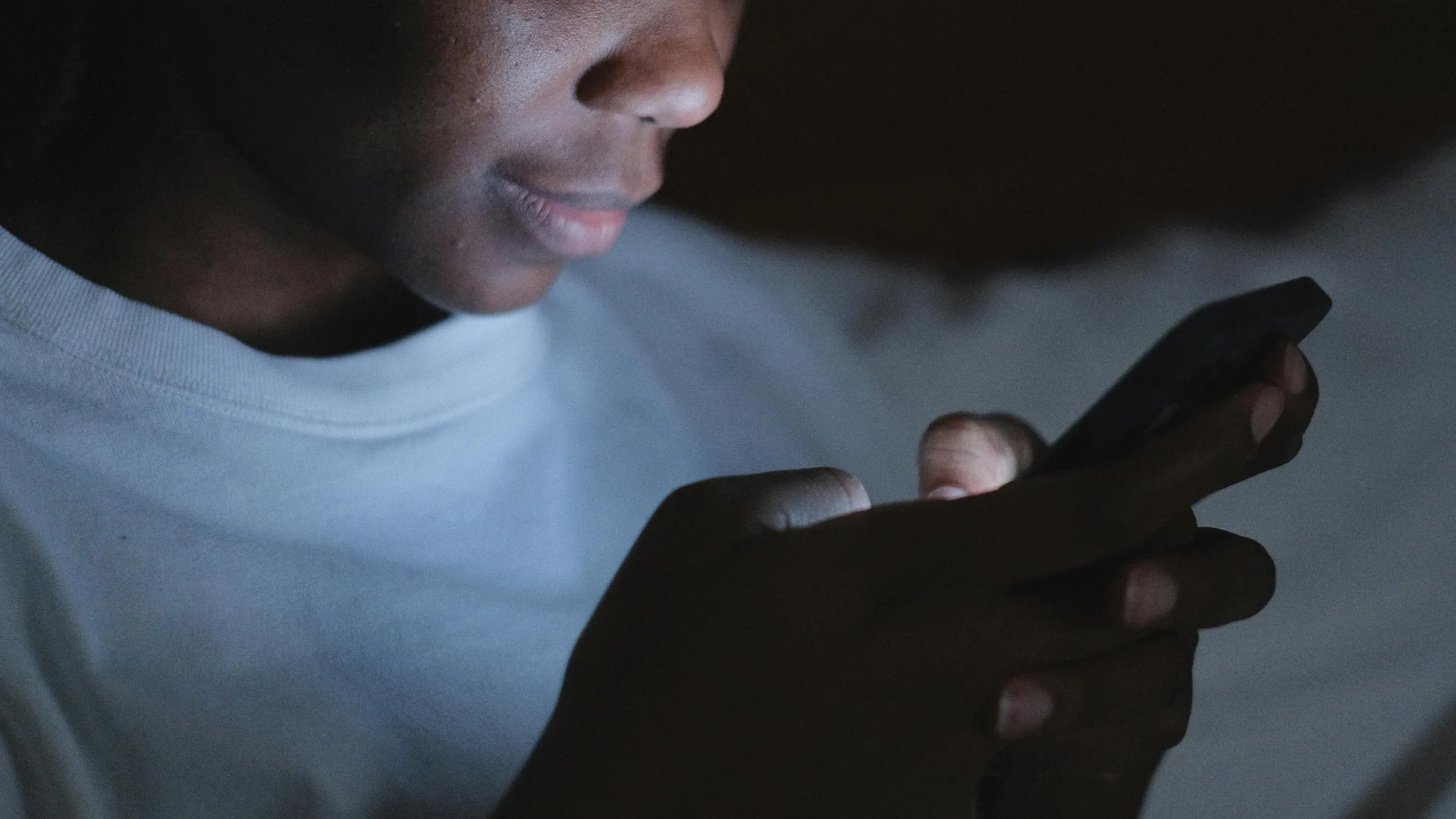 Filsafat cinta Jawa dan maknanya bagi generasi muda