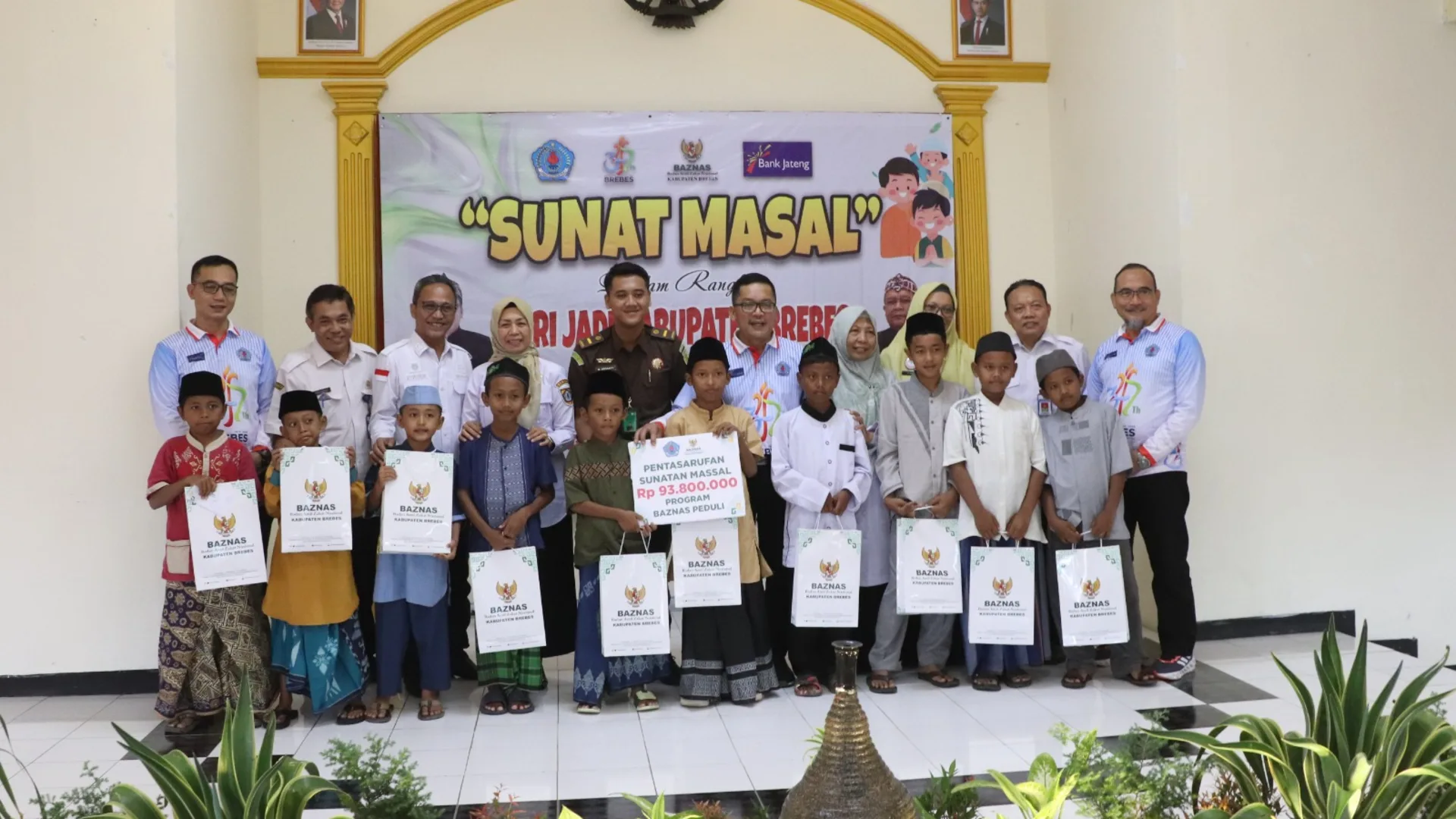 Antara Penyebaran Agama, Solidaritas dan Hiburan Rakyat